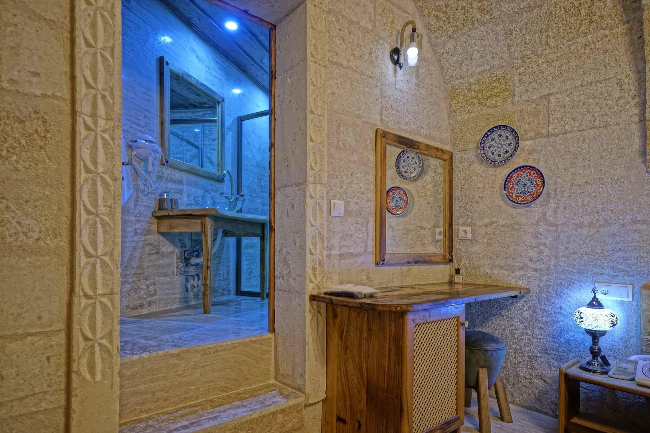 Vigneron Cave Hotel Nevşehir Zewnętrze zdjęcie